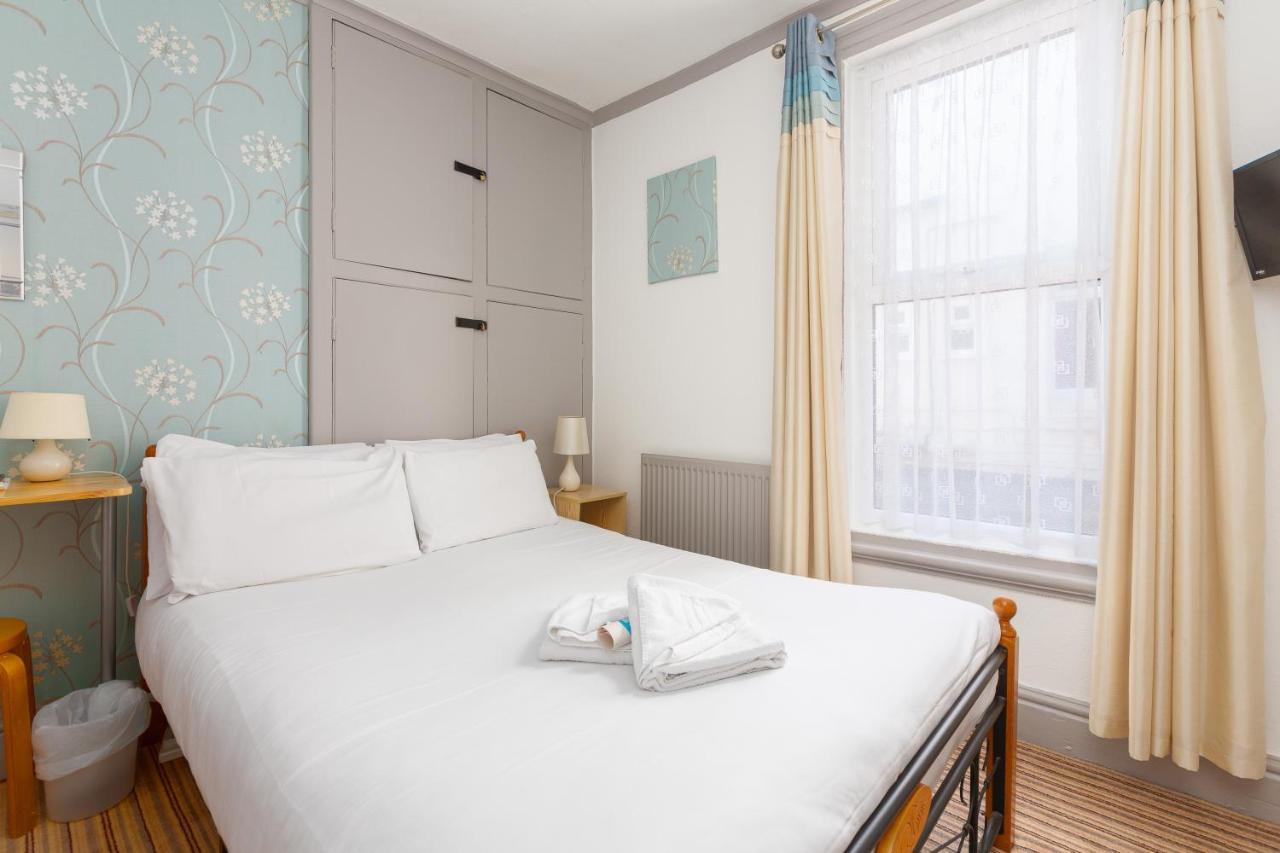 The Sandringham Court Hotel & Apartment Welcoming Large And Small Groups For 15 Years Блэкпул Экстерьер фото