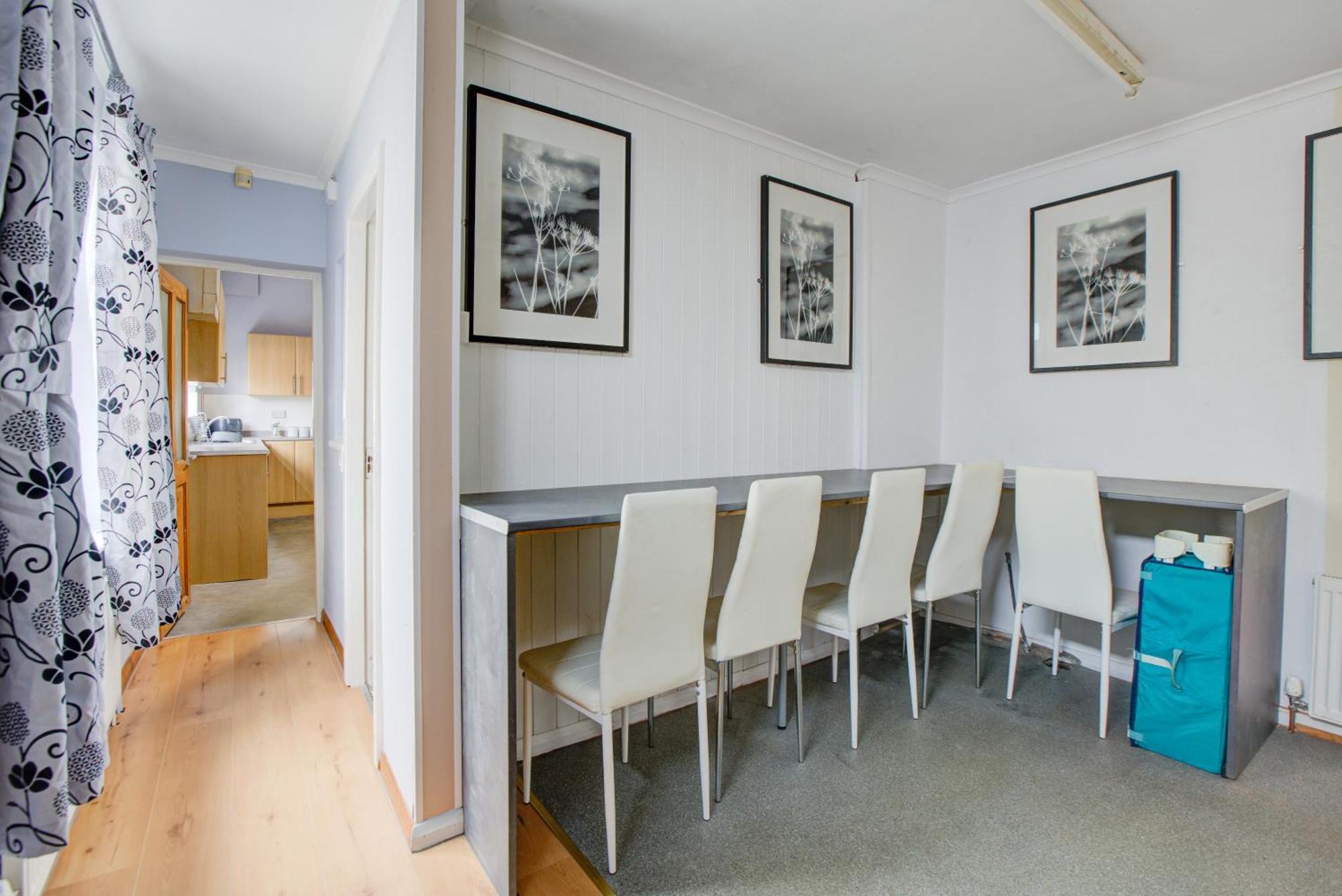 The Sandringham Court Hotel & Apartment Welcoming Large And Small Groups For 15 Years Блэкпул Экстерьер фото