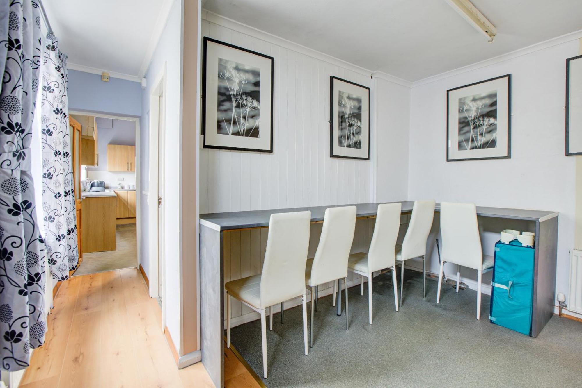 The Sandringham Court Hotel & Apartment Welcoming Large And Small Groups For 15 Years Блэкпул Экстерьер фото