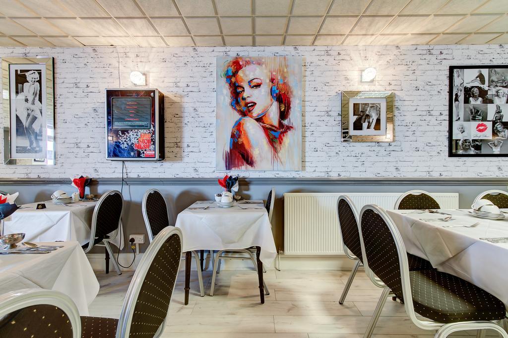 The Sandringham Court Hotel & Apartment Welcoming Large And Small Groups For 15 Years Блэкпул Экстерьер фото