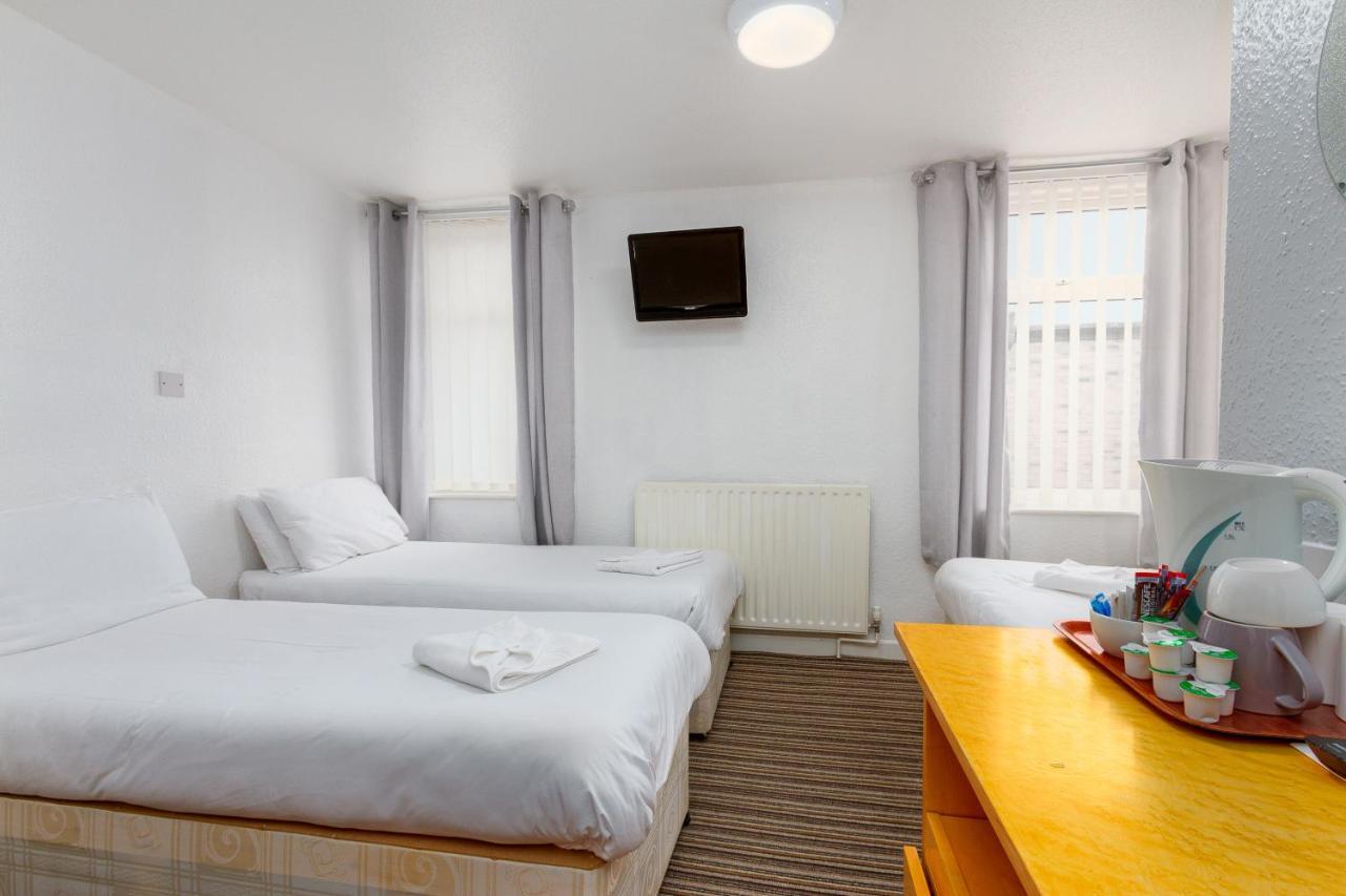 The Sandringham Court Hotel & Apartment Welcoming Large And Small Groups For 15 Years Блэкпул Экстерьер фото